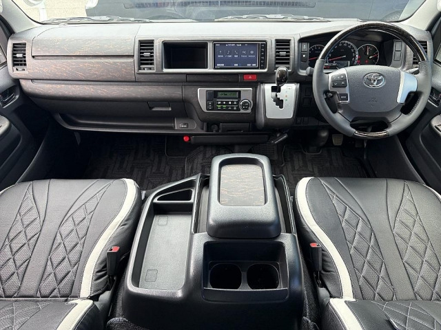 ハイエース2.7 GL ロング ファインテックツアラー 4WD