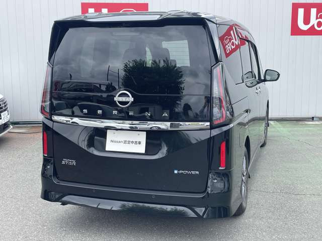セレナ1.4 e-POWER ハイウェイスターV