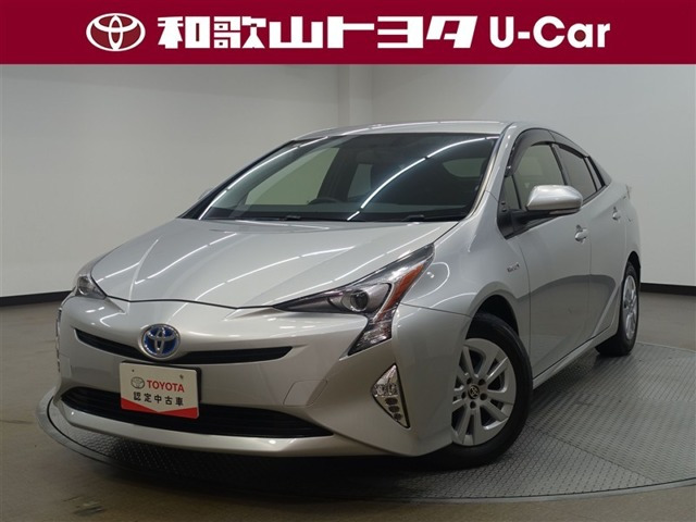 プリウス1.8 S