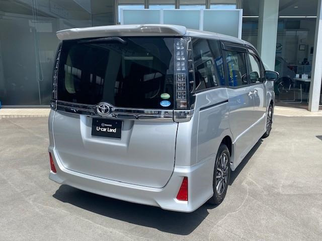 ヴォクシー2.0 ZS