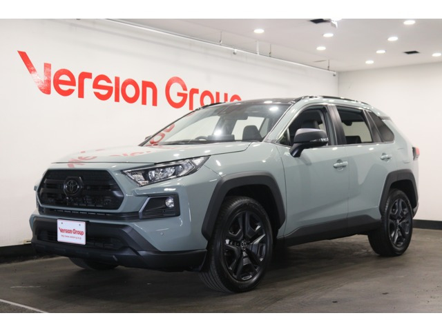 RAV42.0 アドベンチャー 4WD