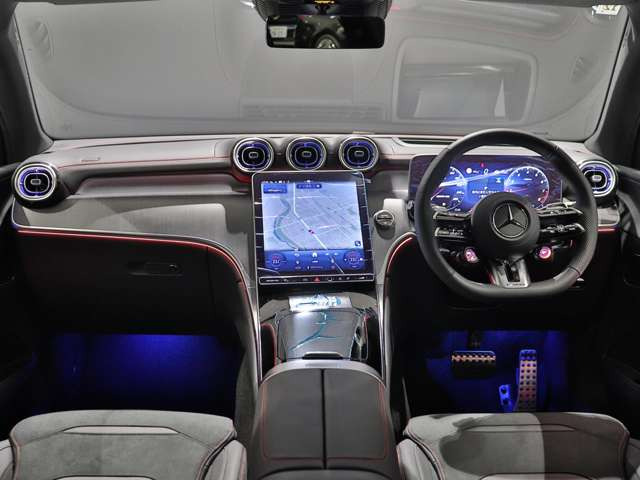 GLCクーペAMG GLC43 4マチック 4WD