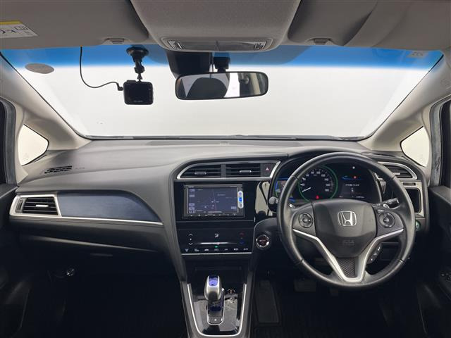 シャトル1.5 ハイブリッド X 4WD