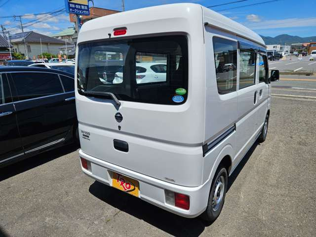 NV100クリッパーDX ハイルーフ 4WD