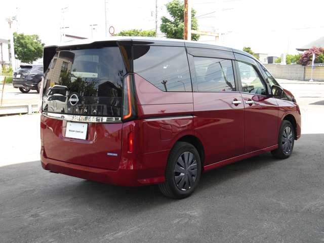 セレナ2.0 XV 4WD