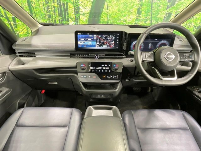 セレナ1.4 e-POWER ルキシオン