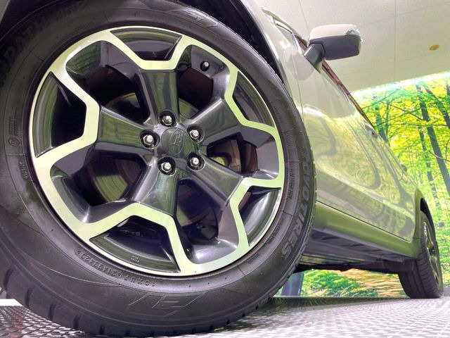 �y����17�C���`�A���~�z�C�[���z�O�ςɃ}�b�`���������A���~�z�C�[���𑕒����Ă���܂��B�e��ЊO�A���~�z�C�[����A�X�^�b�h���X�^�C�����戵�����Ă���܂��B���񂲑��k����������
