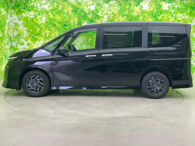 セレナ1.4 e-POWER ハイウェイスターV