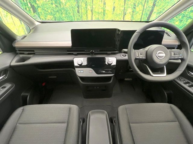 セレナ1.4 e-POWER ハイウェイスターV