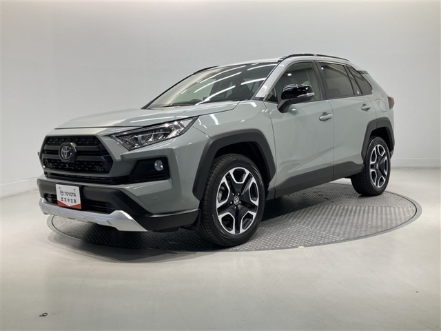 RAV42.0 アドベンチャー 4WD