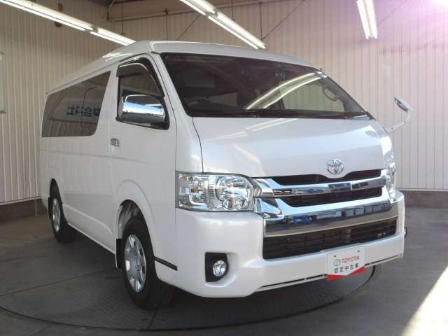 ハイエース2.7 GL ロング ミドルルーフ 4WD