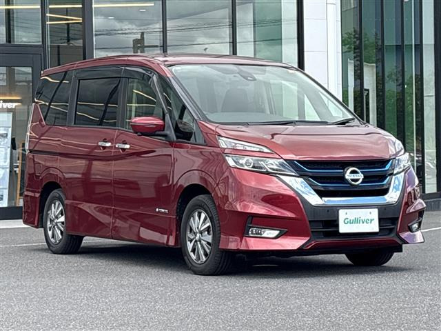 セレナ1.2 e-POWER ハイウェイスターV
