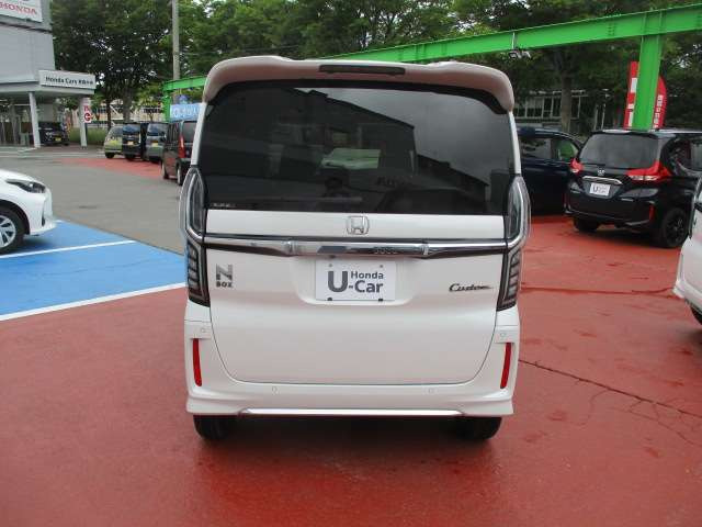 N-BOXカスタムL 4WD