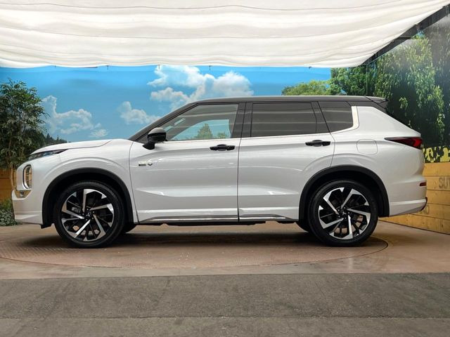 アウトランダーPHEV 2.4 P 4WD
