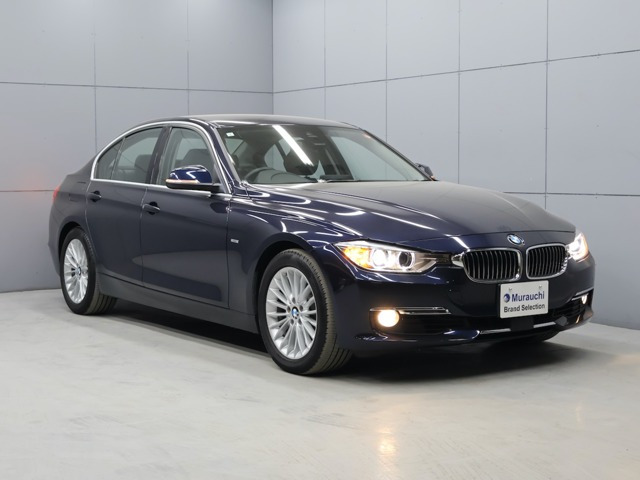 3シリーズセダン320i ラグジュアリー