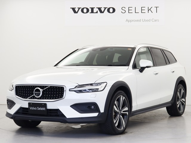 V60クロスカントリーB5 AWD プロ 4WD