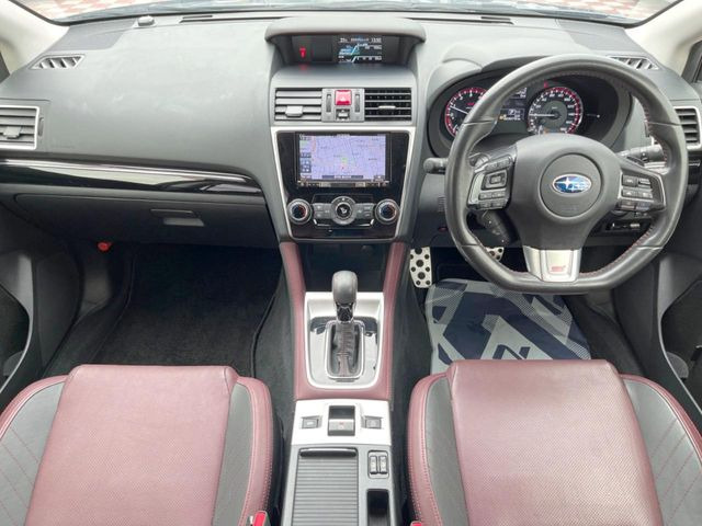 レヴォーグ1.6 STI スポーツ アイサイト 4WD