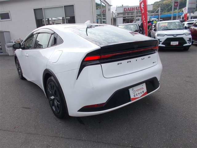 プリウス1.8 X