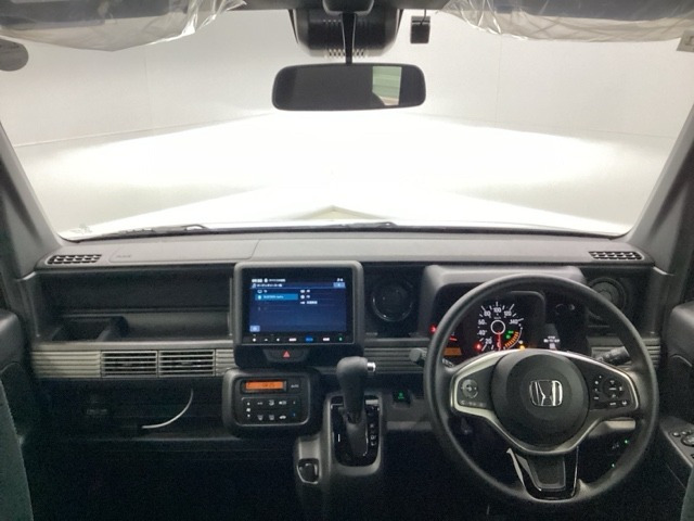 N-VAN