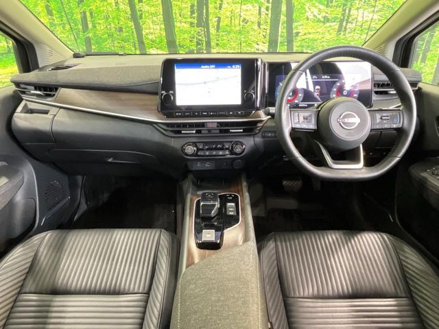 ノートオーラ1.2 G レザーエディション