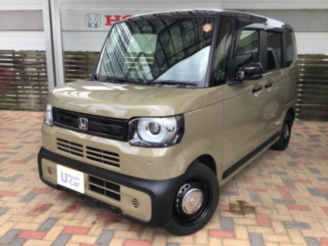 N-BOXジョイ 2トーン