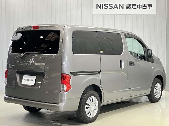NV200バネットバン1.6 VX