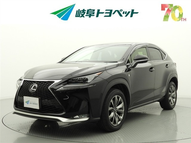 NX200t Fスポーツ