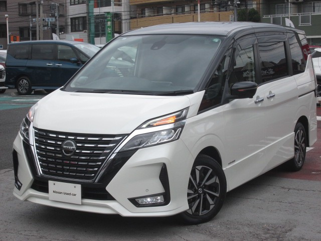 セレナ2.0 ハイウェイスターV