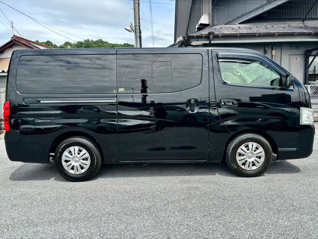 在庫車両に関してはお客様により良いものをご提供する為に品質に拘って仕入れを行っております。各お車の状態はそれぞれですのでご商談時に当店スタッフがご説明させて頂きますのでご安心くださいませ。