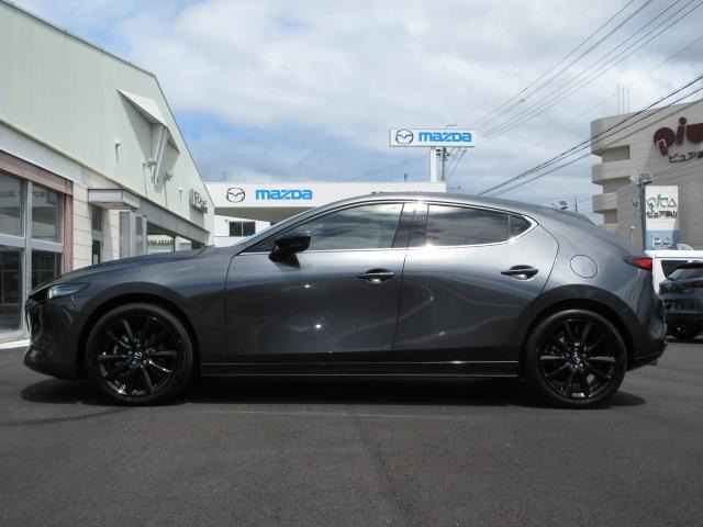 MAZDA3ファストバック1.8 XD ドライブ エディション 4WD