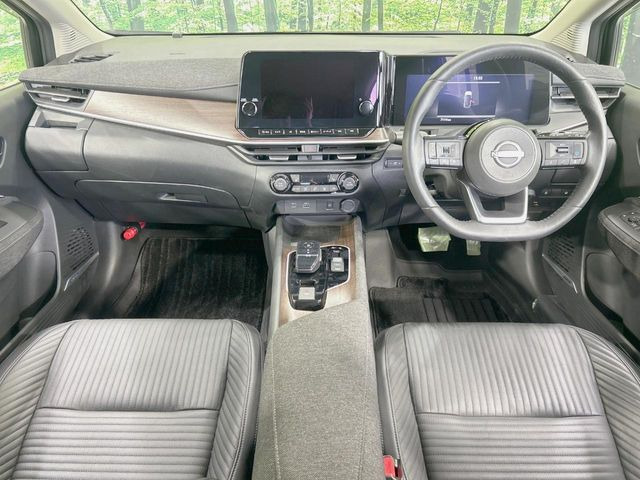 ノートオーラ1.2 G レザーエディション
