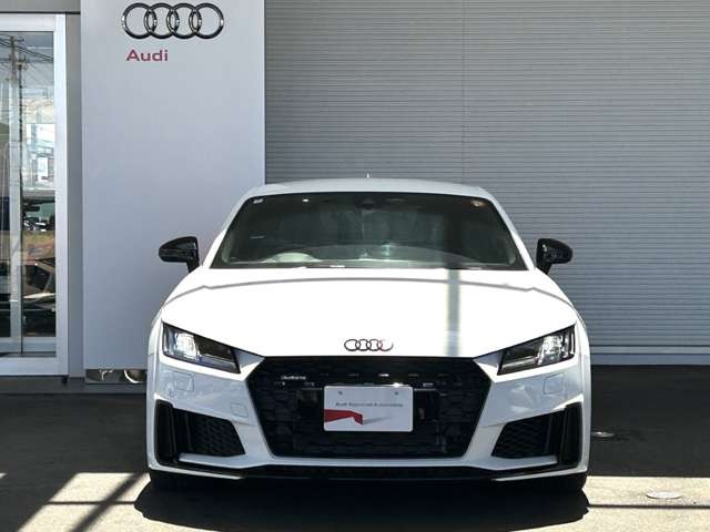 TTクーペ45 TFSI クワトロ 4WD