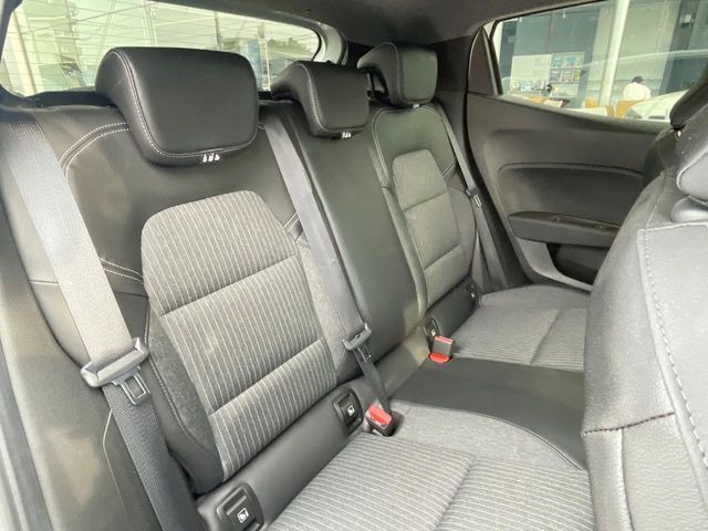 ���㕔���Ȃ��C�ɂȂ�悤�ȃL�Y�E�����ւ��蓙�A�傫�ȃ_���[�W�͂Ȃ��A�ǍD�ȏ�Ԃł��B