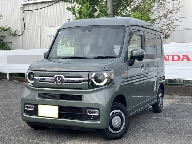 N-VANファン ターボ 4WD