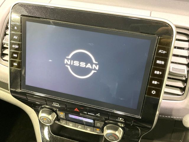 セレナ1.2 e-POWER ハイウェイスターV
