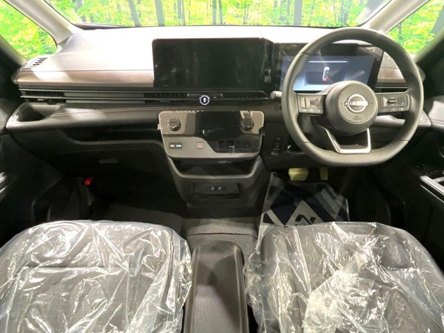 セレナ1.4 e-POWER ハイウェイスターV