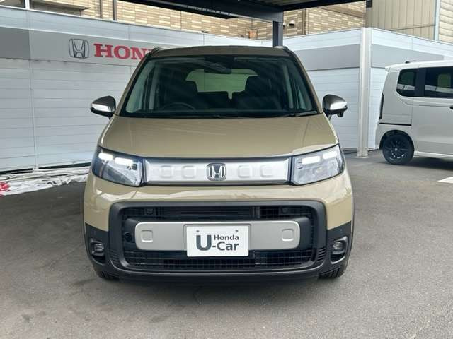 フリード1.5 e:HEV クロスター 4WD