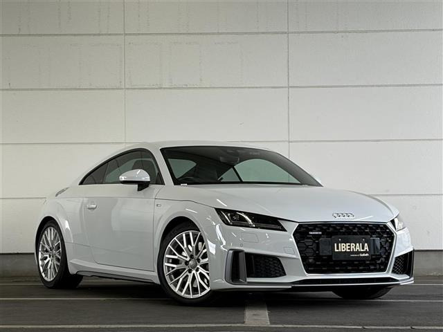 TTクーペ45 TFSI クワトロ 4WD