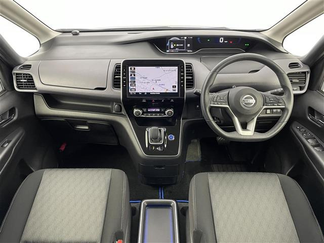 セレナ1.2 e-POWER ハイウェイスターV