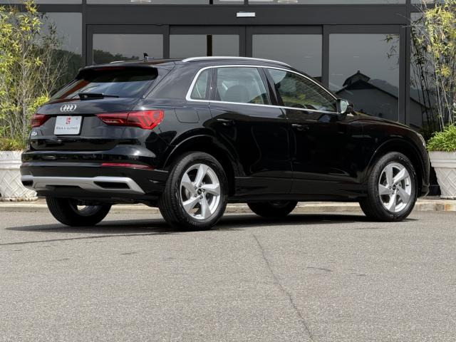 Q335 TFSI アドバンスド