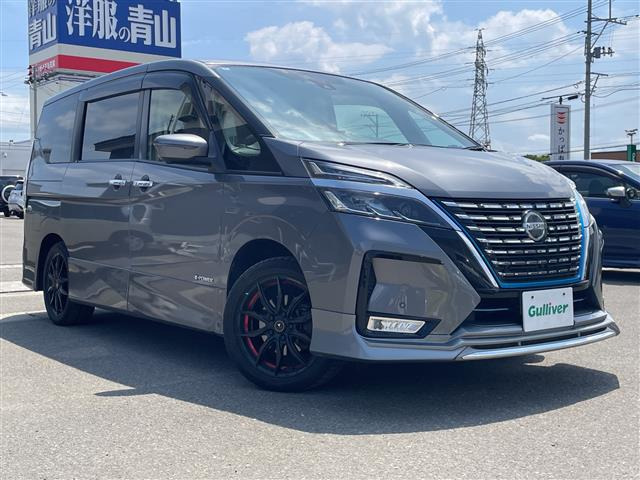 セレナ1.2 e-POWER ハイウェイスターV