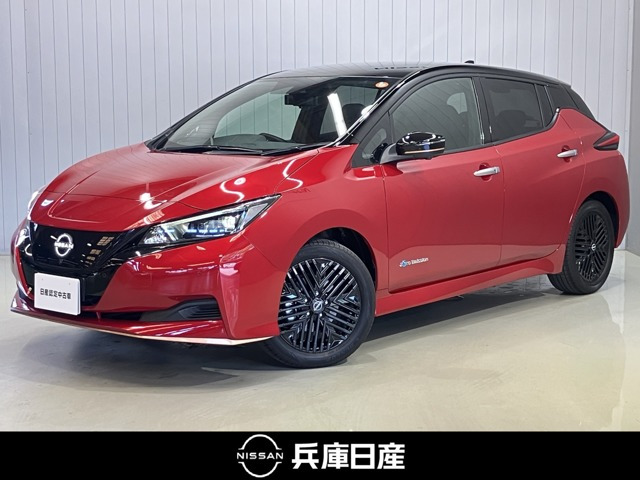 リーフX Vセレクション 90周年記念車