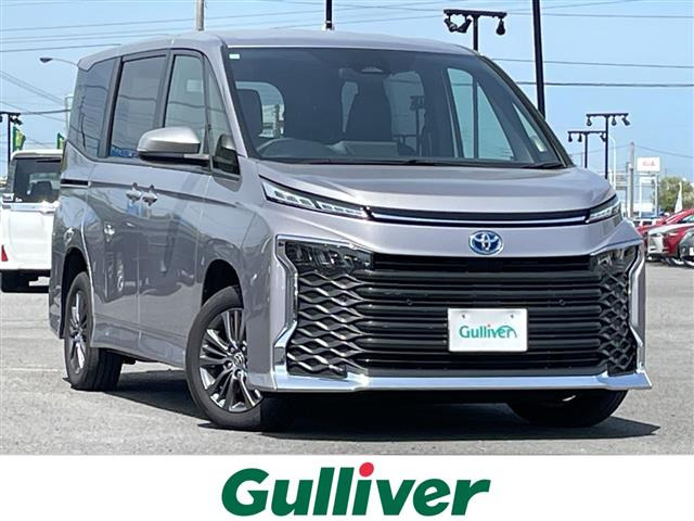 ヴォクシー1.8 ハイブリッド S-G E-Four 4WD