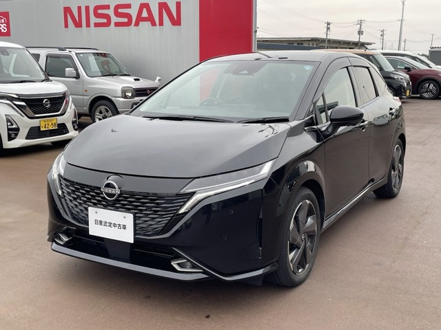 ノートオーラ1.2 G FOUR レザーエディション 4WD