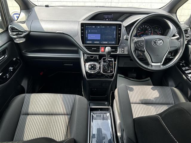 ヴォクシー2.0 ZS 煌II