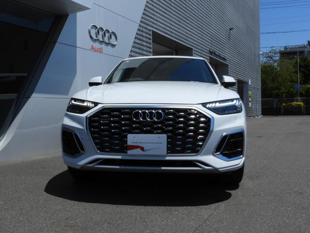 Q5スポーツバックSライン ダイナミック エディション ディーゼル 4WD