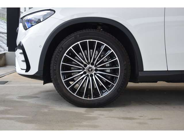 GLC220d 4マチック コア (ISG) AMGラインパッケージ 4WD