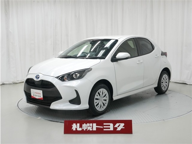 ヤリス1.5 ハイブリッド X E-Four 4WD