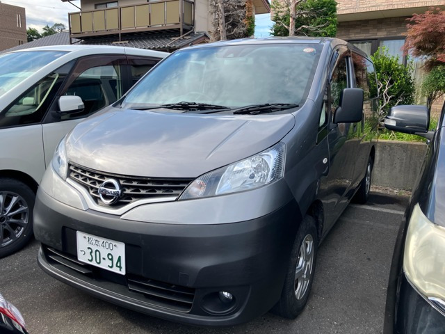 NV200バネットバン1.6 DX