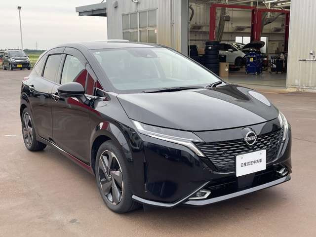 ノートオーラ1.2 G FOUR レザーエディション 4WD